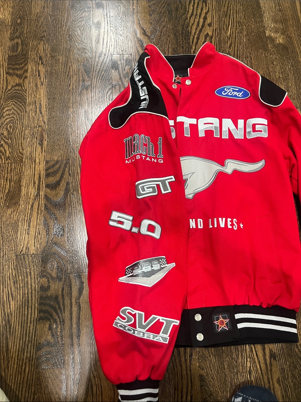 Ford Mustang Red Racing Jacket - Picture 3 of 9